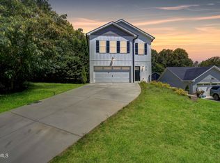 872 Ava Dr, Kingsport, TN 37663