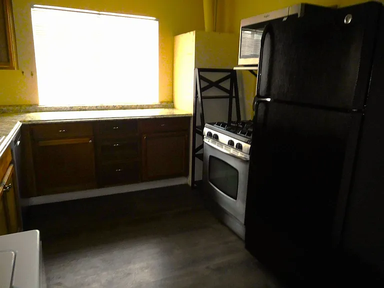 1680 Sterling Way — Photo 7
