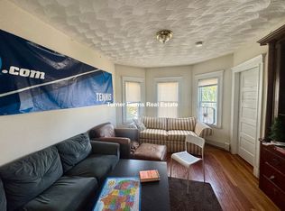 284 Boston Ave FLOOR 3, Medford, MA 02155