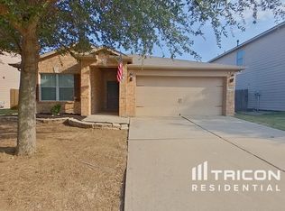 600 Hidden Dale Dr, Fort Worth, TX 76140