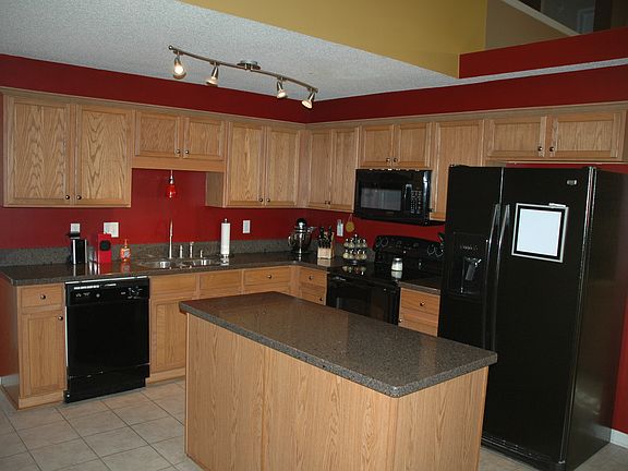 3rd image of 1579 Lawson Dr
