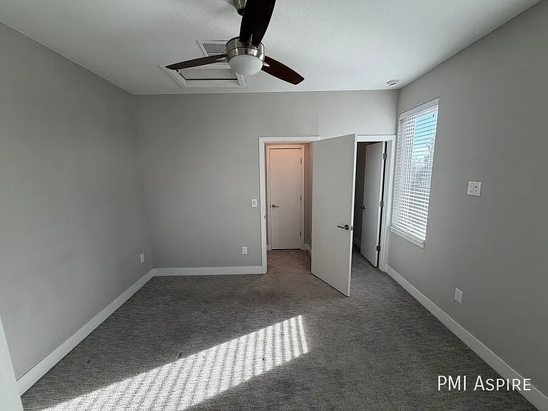 5151 W 10th Ave — Photo 16