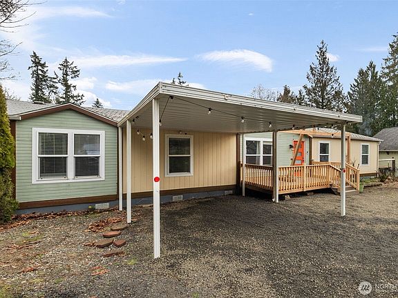 2nd image of 151 E Ashwood Lane