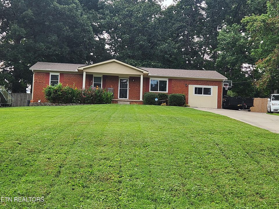 1st image of 2324 Black Bear Rd
