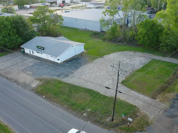 422 Main St, Jonesville, LA 71343