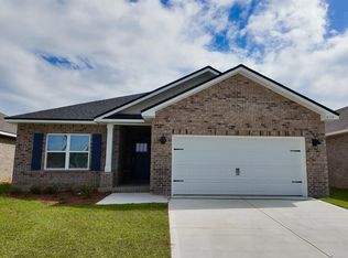 8139 Fox Hunt Dr, Milton, FL 32583