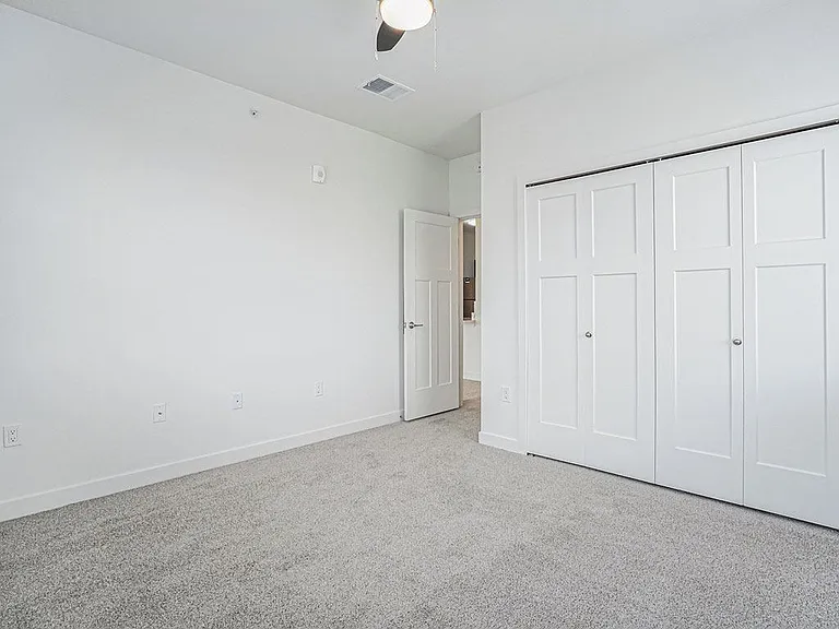 Meadowbrooke Apartment Homes — Photo 117