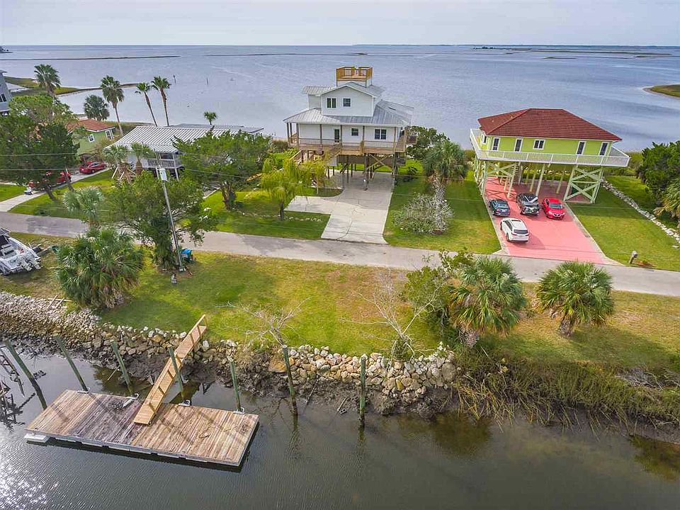 1st image of 150 Ocean View Dr