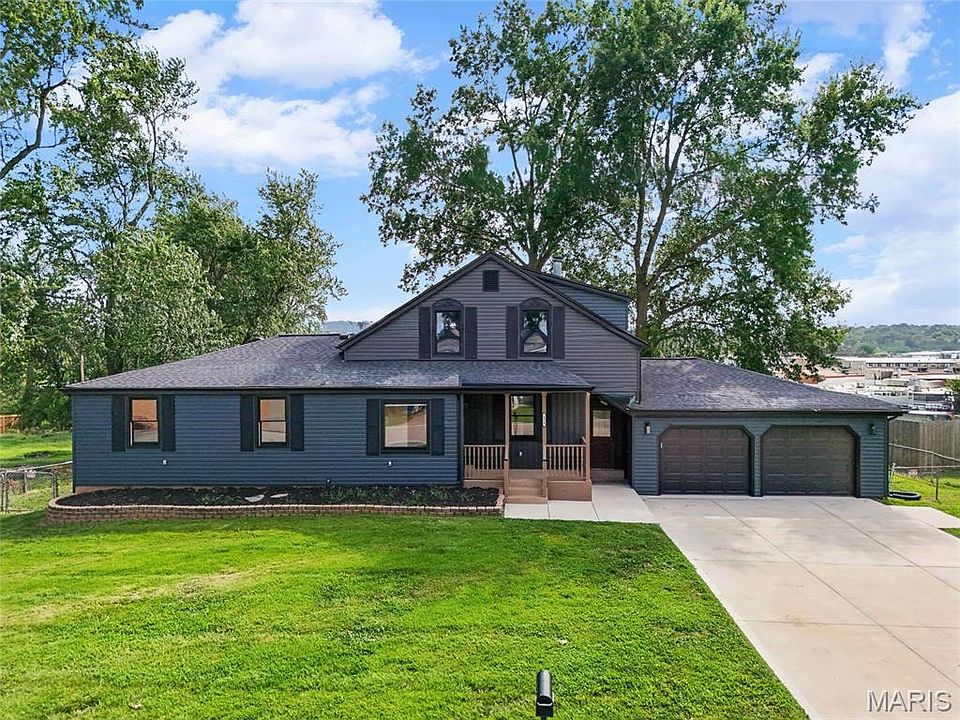 1st image of 626 Lonedell Rd
