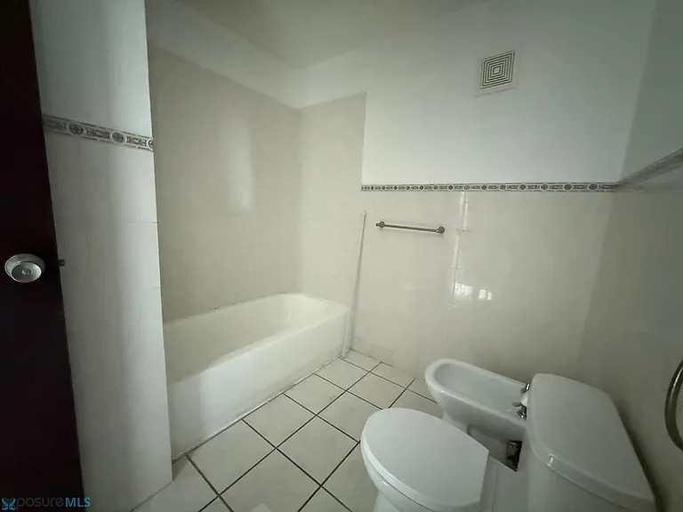 Carr 2 Avenida Nte #3604 — Photo 14
