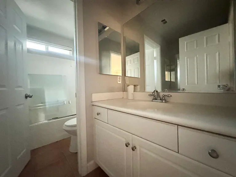 2871 Pinta Ct — Photo 29