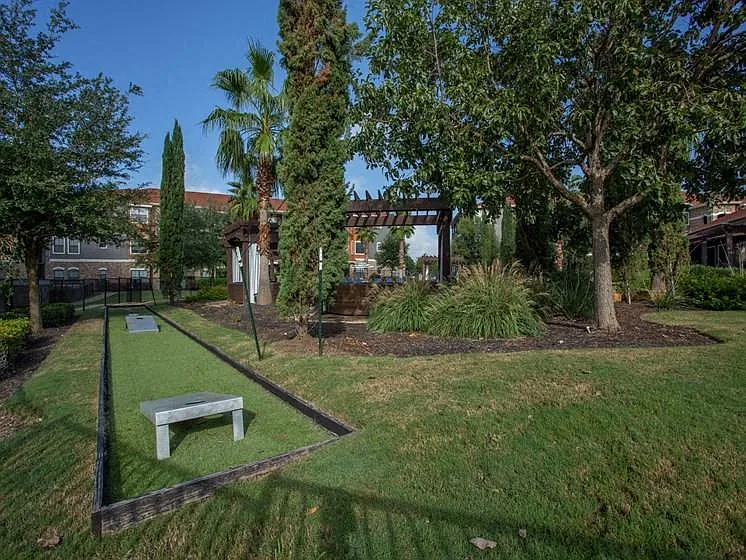 401 Teravista — Photo 42