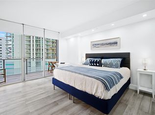 1300 Brickell Bay Dr APT 905, Miami, FL 33131
