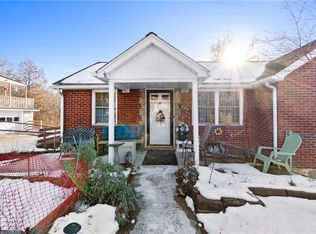 330 Wilson Dr, Pittsburgh, PA 15235