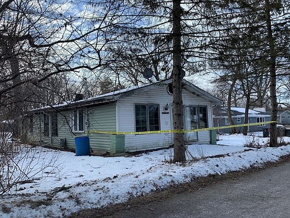 3rd image of N26W27409 Ash St
