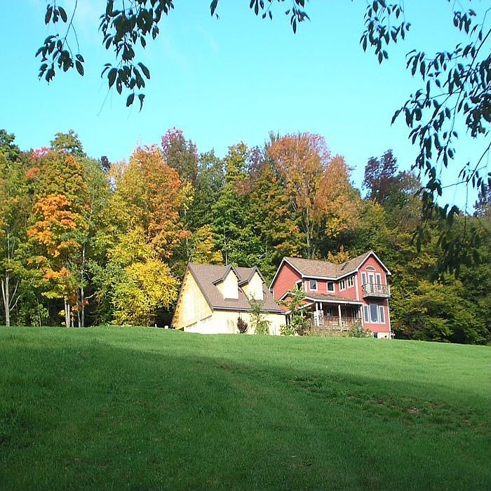 2nd image of 250 N Hill Rd