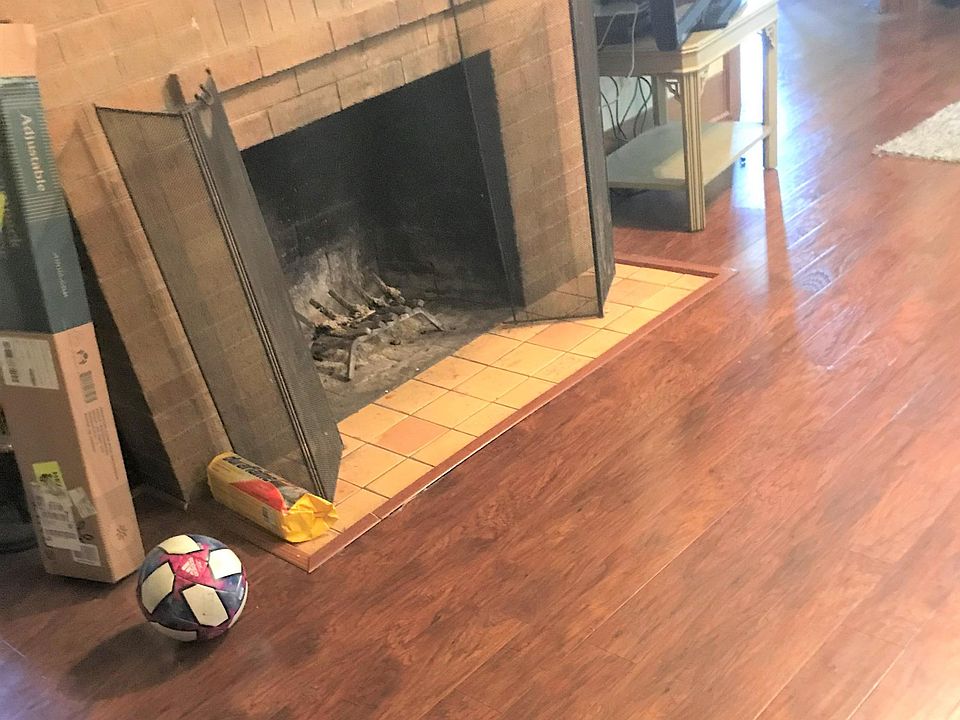 2nd image of 4200 Pasadena Pl NE APT 1