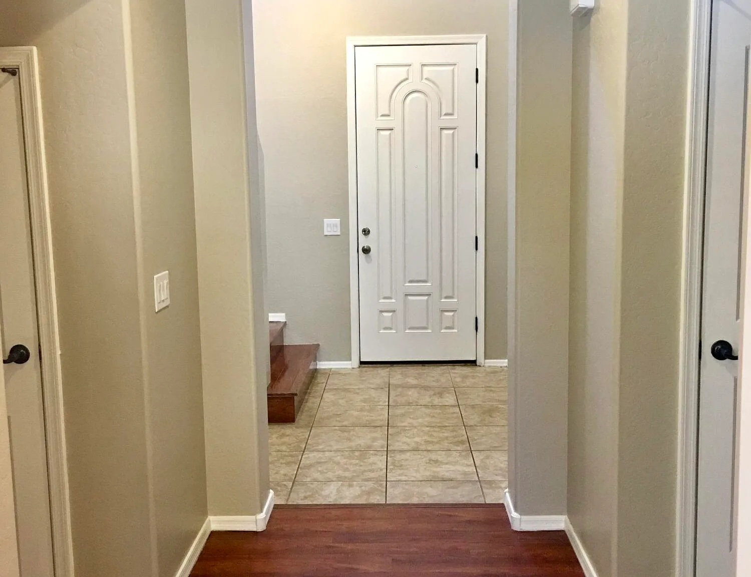 3 bed, 2.5 bath, 1781 sqft, $2,300 — Photo 3