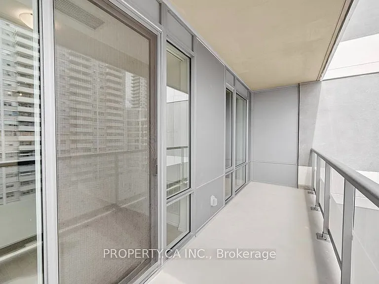 50 Dunfield Ave #1720 — Photo 20