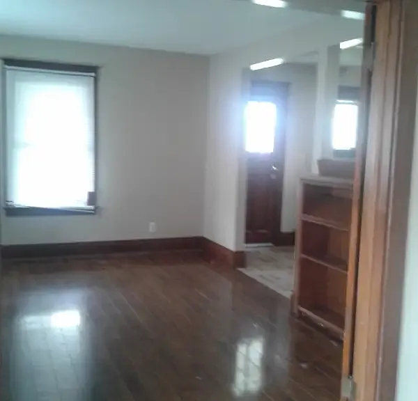 196 Maple Ave — Photo 6
