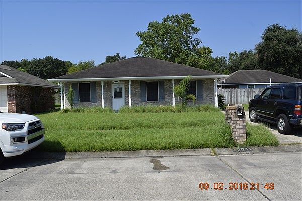 1st image of 2501 Amy Dr