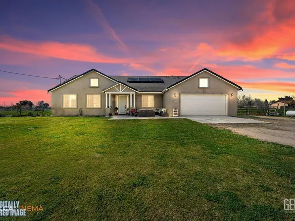 5305 Coronado St W, Bakersfield, CA 93314