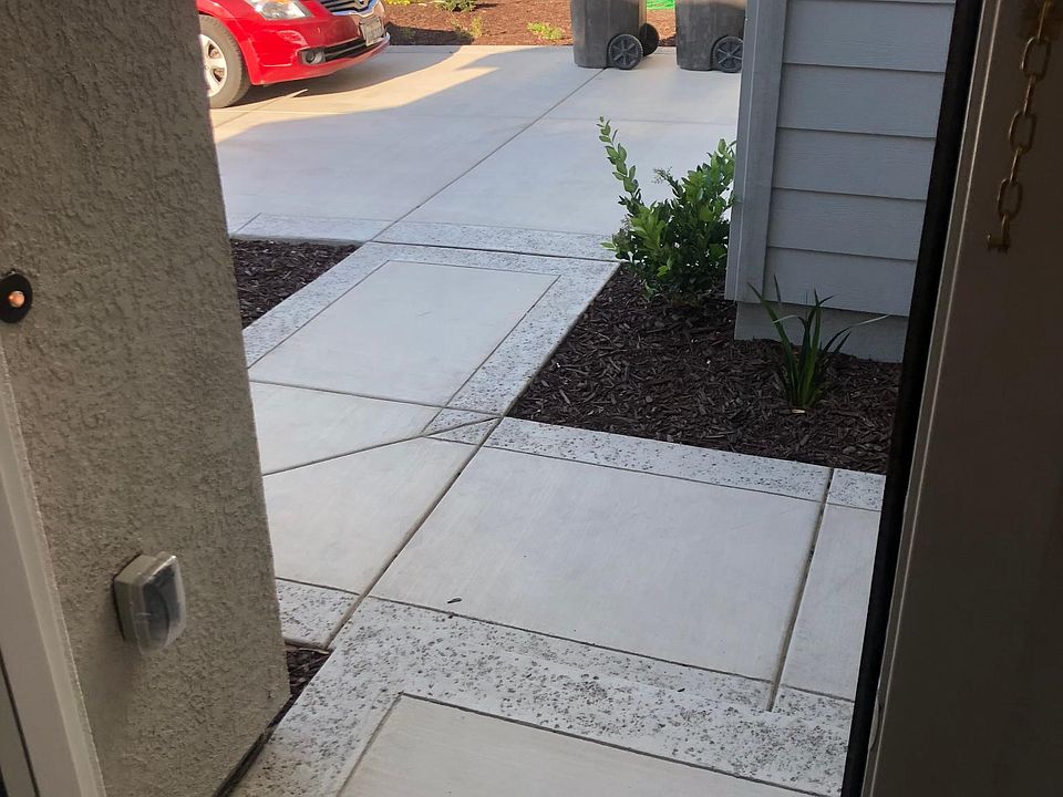 1st image of 2100 Blue Heron Ct