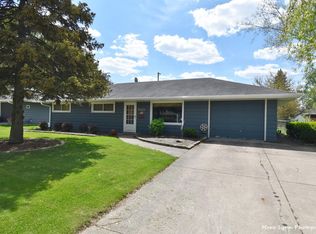 560 California Ave, Aurora, IL 60506