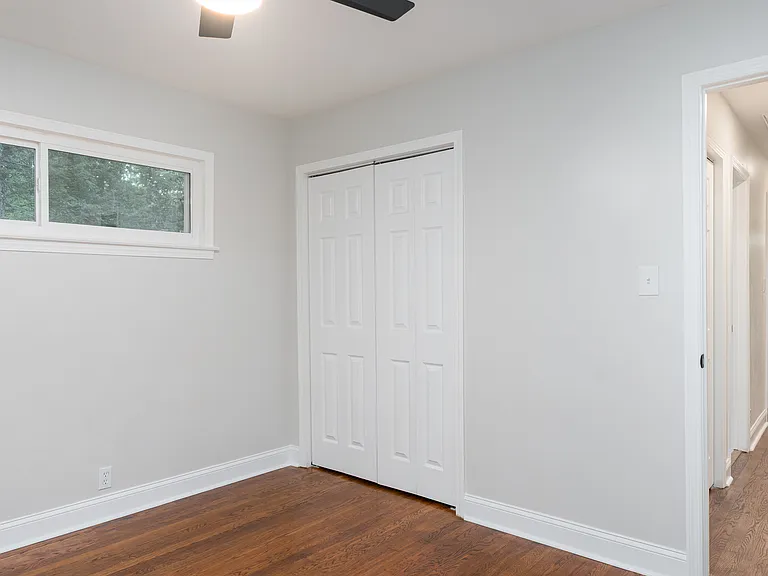 2319 Buena Vista Dr — Photo 12