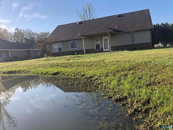 4th image of 243 Chestnut Oak Cir