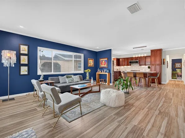 1422 35th St N, Saint Petersburg, FL 33713