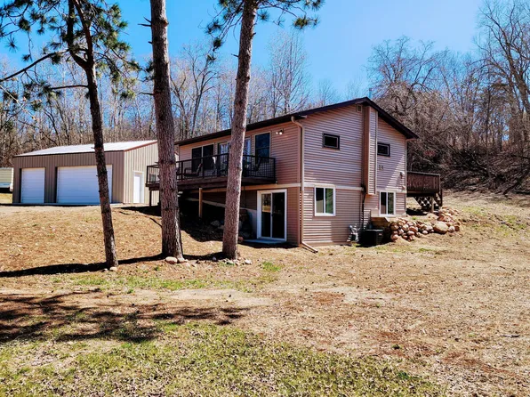 838 Bonnet St, Cumberland, WI 54829