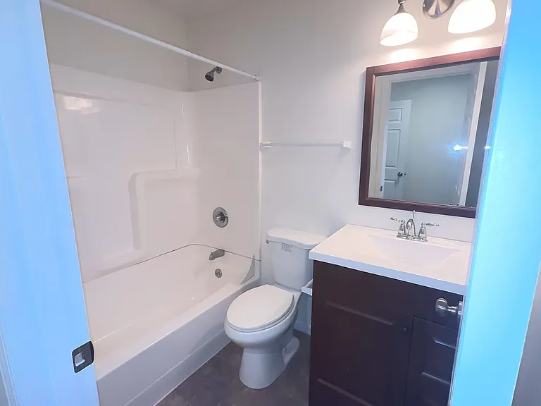 813 3rd Ave — Photo 37