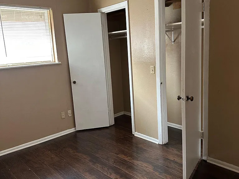 5803 Tall Timbers Dr #2 — Photo 8