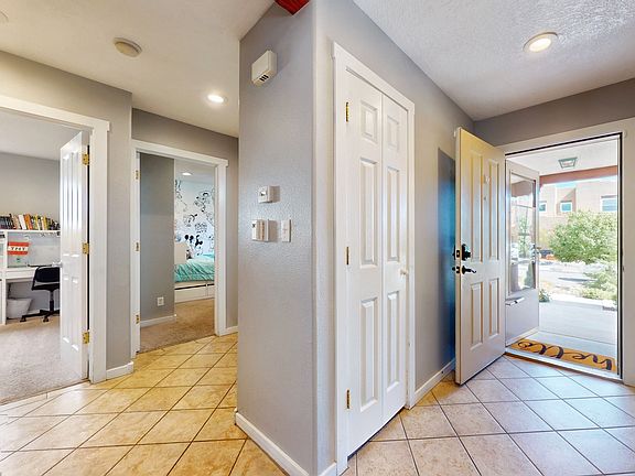 3rd image of 6803 Camino Rojo