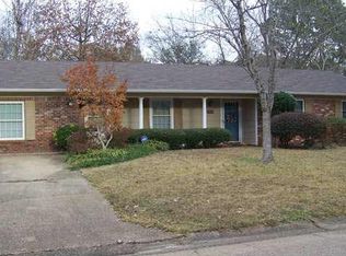 1501 Tanglewood Dr, Clinton, MS 39056
