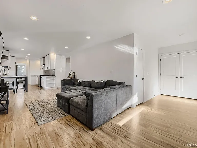 4200 Tejon St — Photo 9