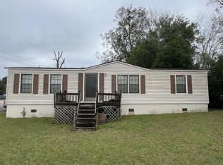 530 E College St, Wrightsville, GA 31096