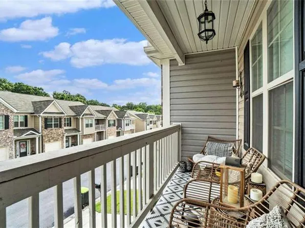 7127 Fringe Flower Dr, Austell, GA 30168