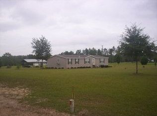 6494 Nada Dr, Grand Ridge, FL 32442