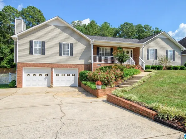 931 Timber Ln, Oxford, AL 36203