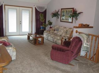 143 Oak Ridge Ave, Branson, MO 65616