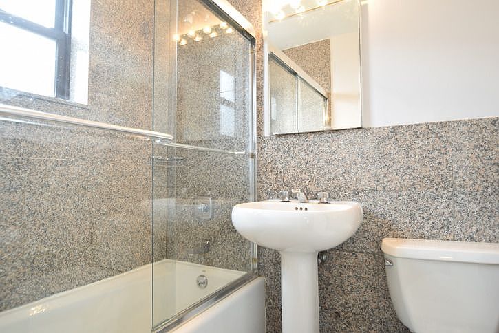 2nd image of 330 W 58th St APT 8F