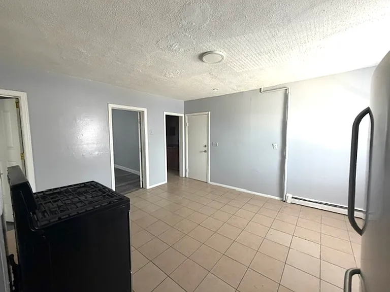 3 Appian St #2 — Photo 8