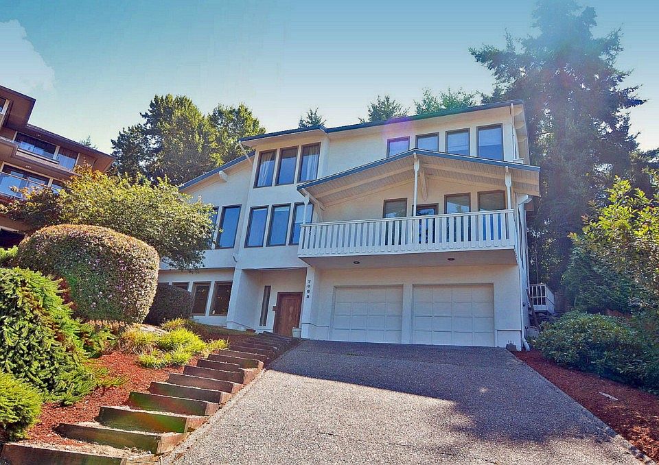 1st image of 7065 NE 161st St