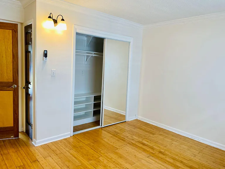 3119 W De Leon St #12 — Photo 13