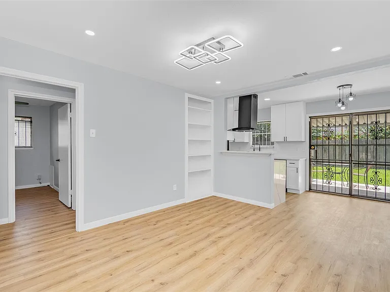 11018 Long Gate Dr — Photo 19