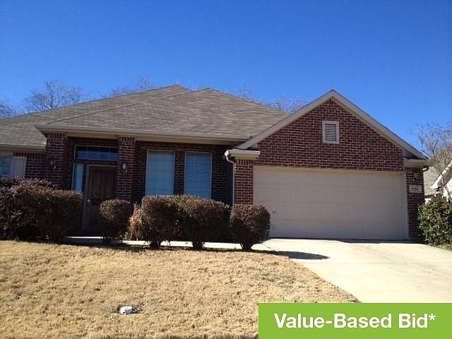 1st image of 1101 Fountain Dr