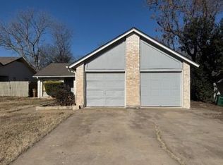 5904 Emerald Forest Dr, Austin, TX 78745