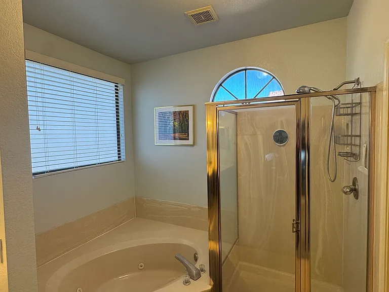 3728 N Copenhagen Dr — Photo 29